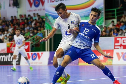 Thắng 2-1 Sahako, Thái Sơn Nam bỏ xa đội nhì bảng 11 điểm