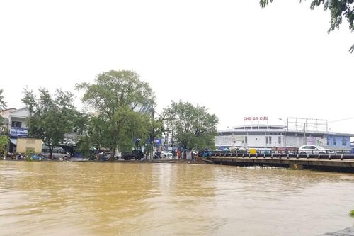 Thừa Thiên Huế: Gần 25.000 ngôi nhà bị ngập lụt nghiêm trọng