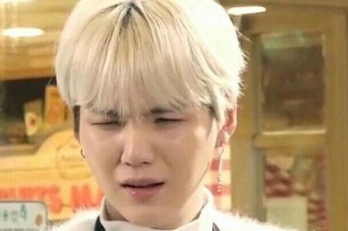 RM BTS từng quá cuồng 1 ca khúc khiến Suga phải ái ngại