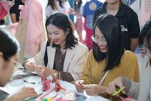 Trải nghiệm du lịch Hàn Quốc ngay tại Hà Nội