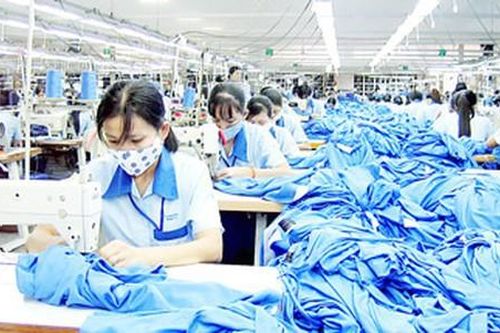 Tăng tốc, nhưng vẫn thấp