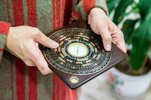 Điểm phong thủy lợi hại nhất đời người khiến vận mệnh xoay chuyển, phú quý ngập nhà