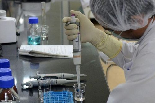 Mỹ ký thỏa thuận trị giá 486 triệu USD để mua thuốc điều trị Covid-19 của AstraZeneca