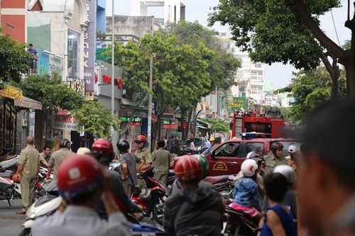 Tóm gọn 'nữ quái' gây ra vụ cướp 2 tỷ tại ngân hàng Techcombank