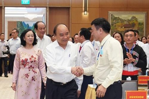 Thủ tướng: Muốn làm dân vận thì phải nói cho dân hiểu, làm cho dân tin