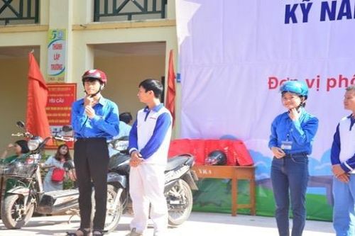 Ninh Bình: Tập huấn kỹ năng lái xe mô tô an toàn cho học sinh