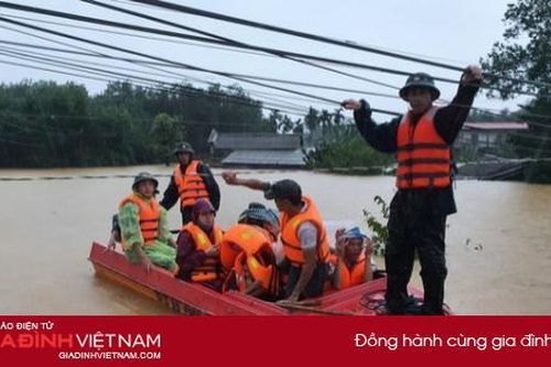 Miền Trung lũ chưa xuống lại sắp đón lũ mới