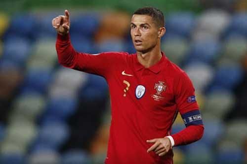 Ronaldo có thể bị phạt nặng vì bỏ cách ly tại Juventus