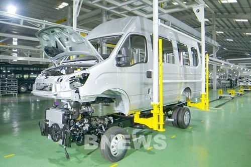 THACO giới thiệu dây chuyền sản xuất và ra mắt sản phẩm Mini Bus IVECO DAILY
