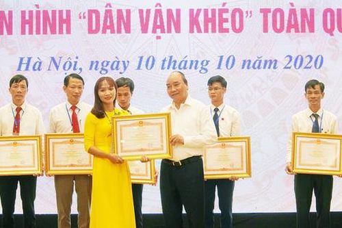 Thủ tướng trao tặng Bằng khen cho 25 tập thể, 39 cá nhân điển hình 'Dân vận khéo'