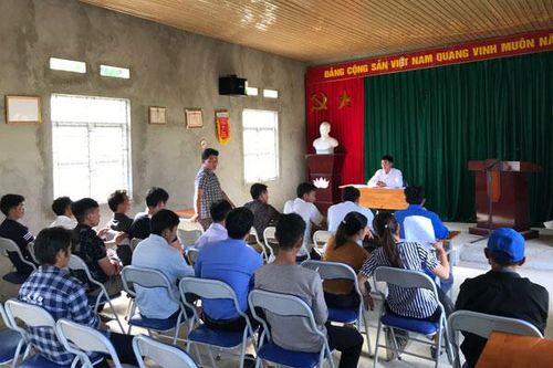 Bài 2: Khó khăn trong phát triển đảng viên