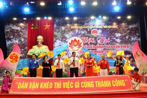 Phát huy truyền thống 90 năm công tác dân vận của Đảng (15-10-1930 - 15-10-2020)