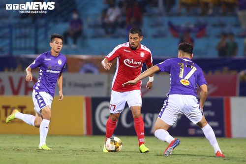 Lần thứ tư thua Hà Nội FC, HLV Chung Hae Seong mệt mỏi, nghỉ họp báo