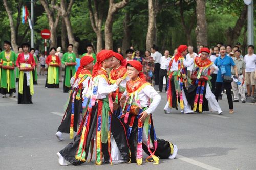 Định vị thương hiệu, quảng bá hình ảnh Thủ đô