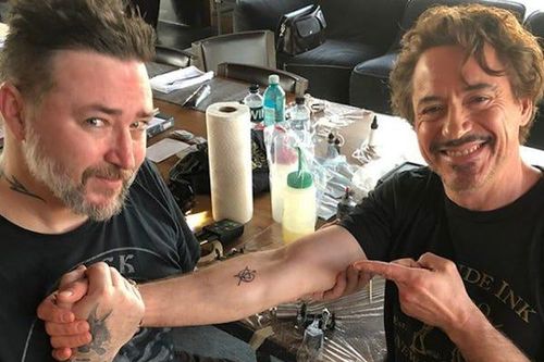 Ý nghĩa hình xăm trên cơ thể Robert Downey Jr.