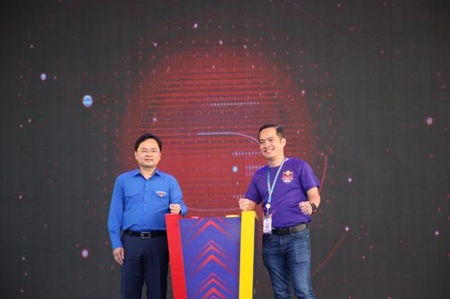 Khai mạc Ngày hội 'Tôi yêu Tổ quốc tôi'