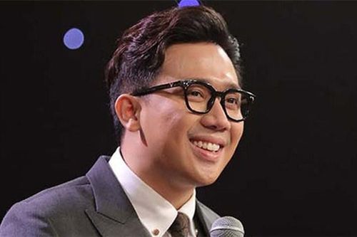 Trấn Thành dẫn Rap Việt: 'Làm dâu trăm họ', khen chê thường tình!