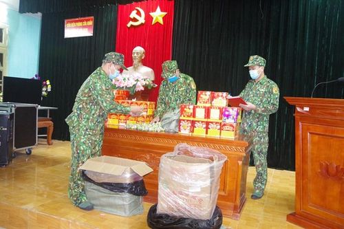 Thu giữ 60kg pháo nổ nhập lậu qua biên giới