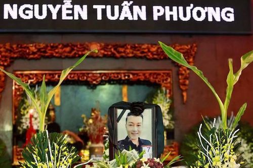 MC Chiến Thắng tâm sự xúc động sau đám tang ca sĩ Tuấn Phương