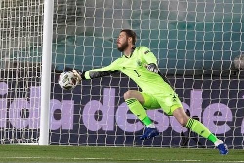 De Gea cứu thua khó tin, Tây Ban Nha xây chắc ngôi đầu
