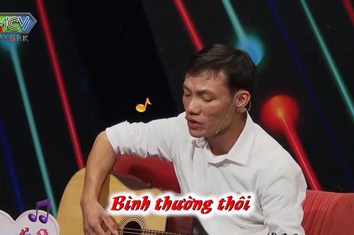 Hồng Vân 'hoảng hốt' khi người chơi bất cẩn trên sân khấu