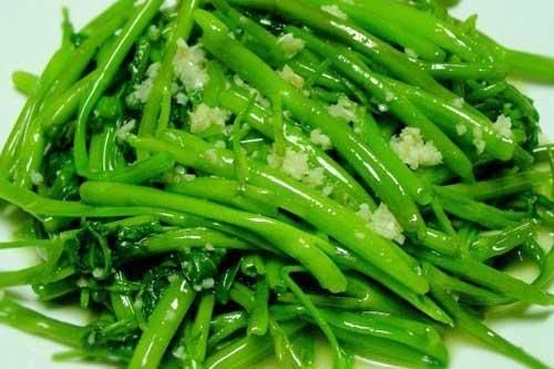 Ăn rau muống không đúng cách rất nguy hiểm
