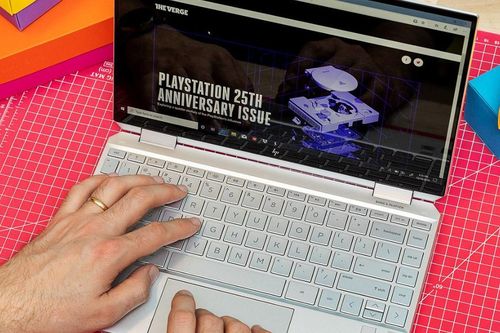 Thị trường PC 'nóng nhất' trong hơn 10 năm qua nhờ COVID-19