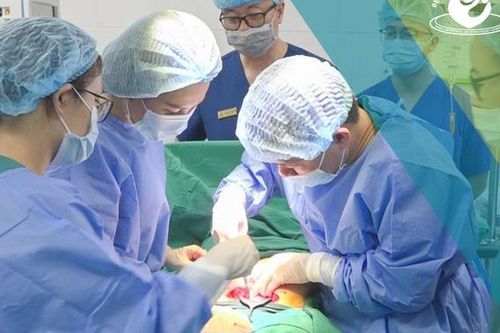 Nguy cơ và sự cố y khoa khi mổ đẻ không hề ít hơn đẻ thường