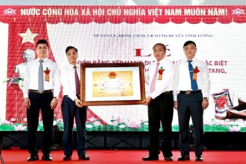 Vĩnh Phúc: Vĩnh Tường đón nhận bằng di tích quốc gia đặc biệt đình Thổ Tang