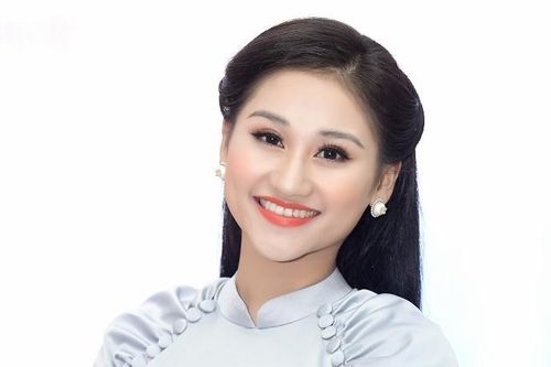 Á quân 'Giọng hát hay Hà Nội': 'Tôi còn chân quê nên chưa được đại gia để mắt'