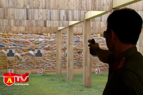 Khai mạc Giải bắn súng ngắn quân dụng Báo ANTĐ