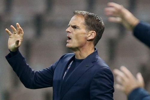 Hà Lan tiếp tục gây thất vọng dưới thời HLV De Boer