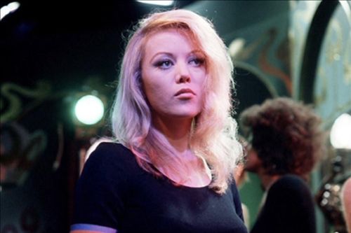 Bond girl Margaret Nolan qua đời