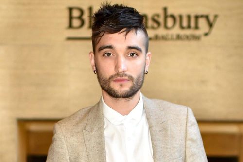 Ca sĩ Tom Parker bị ung thư não giai đoạn cuối