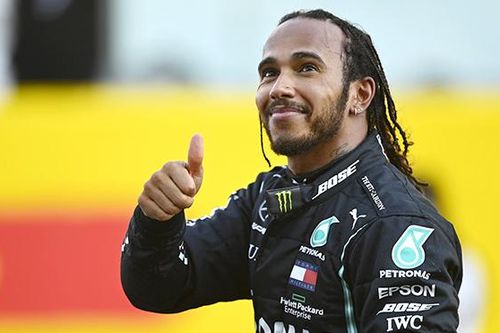 Chặng Eifel Grand Prix: Hamilton đuổi kịp Schumacher