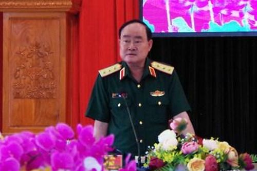 Thượng tướng Trần Đơn thăm, làm việc tại Bộ chỉ huy quân sự tỉnh Long An