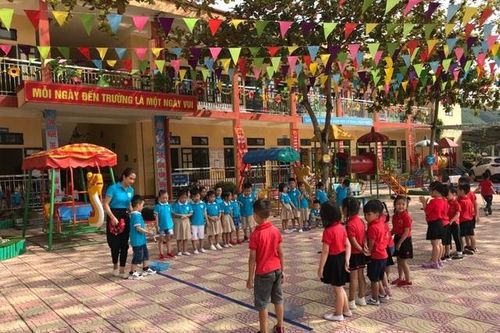 Xây dựng trường mầm non lấy trẻ làm trung tâm, trẻ được trải nghiệm và khám phá