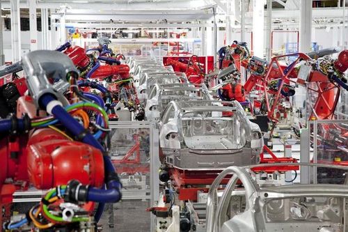 Nhà máy sản xuất ôtô Tesla tại Mỹ bị nhân viên phá hoại