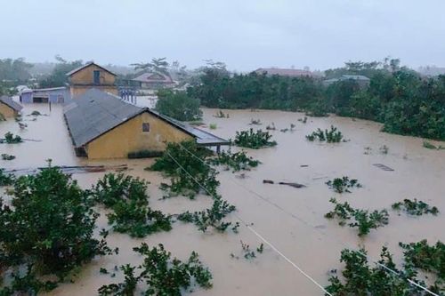 18 người chết, 14 người mất tích do mưa lũ