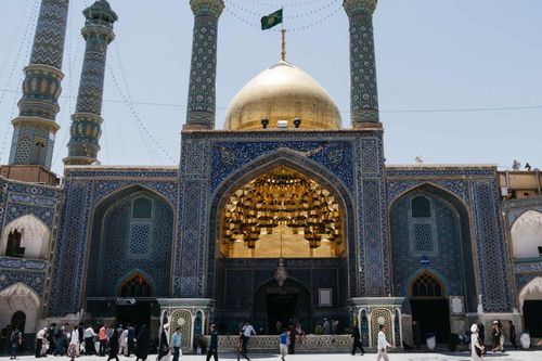 Lạc vào những cung điện và thánh địa tuyệt đẹp của Iran