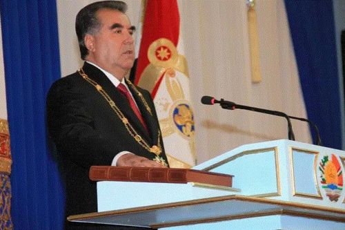 Tajikistan: Đương kim Tổng thống Rakhmon tái đắc cử nhiệm kỳ thứ 5