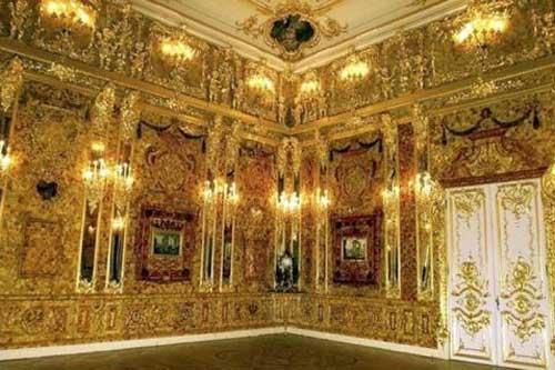 Tìm thấy xác tàu nghi chứa phòng hổ phách của Nga