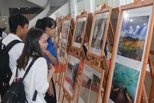 Lâm Đồng: Triển lãm ảnh, phim phóng sự - tài liệu đất nước con người ASEAN