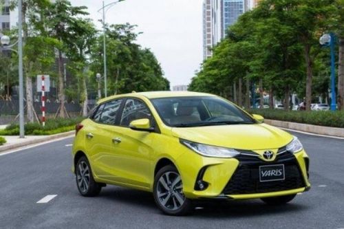Lăn bánh Toyota Yaris phiên bản nâng cấp tốn bao nhiêu tiền?