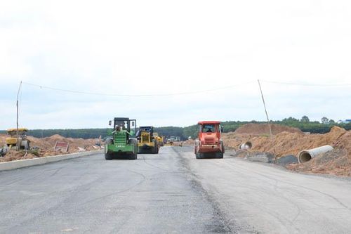 Phấn đấu khởi công dự án Cảng hàng không quốc tế Long Thành giai đoạn 1 trong đầu quý I-2021