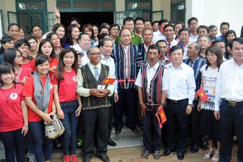 Nghĩa Đảng, tình Dân