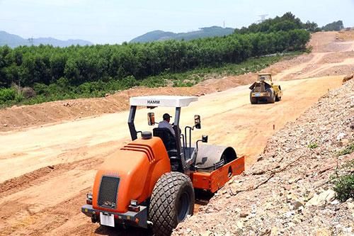 5 năm triển khai kế hoạch đầu tư công: Chuyển biến tích cực nhưng vẫn còn tư duy 'xếp hàng'