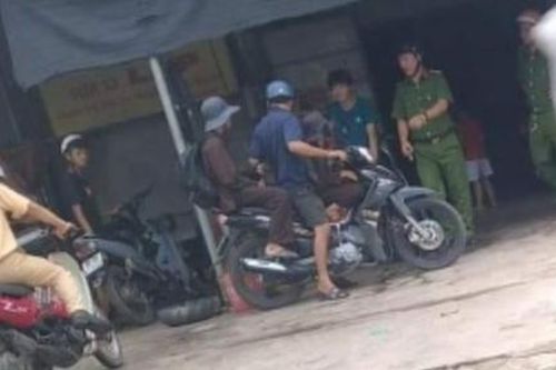 Hai anh em ruột bị dụ dỗ bỏ học giả làm chú tiểu mù ăn xin kiếm tiền triệu mỗi ngày