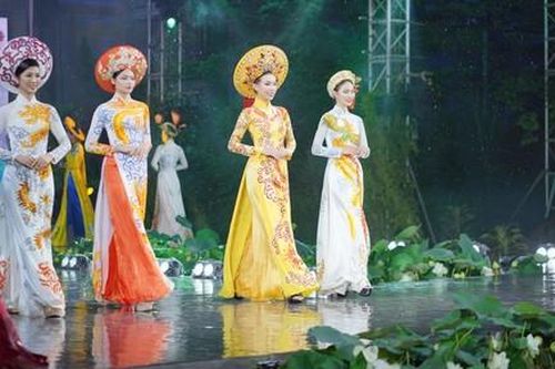 Khai mạc lễ hội Áo dài TPHCM lần thứ 7-2020