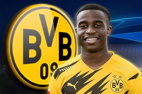 Moukoko - tài năng 15 tuổi sắp dự Champions League